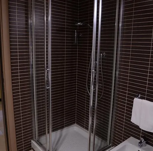 麦尔夸特酒店 酒店 夏卡