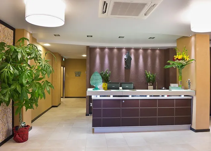 酒店 麦尔夸特酒店 3*