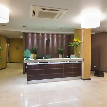 Melqart Hotel 3*