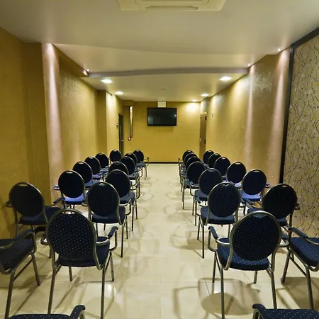Melqart 3*