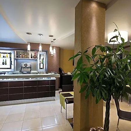 Hotel Melqart 3*