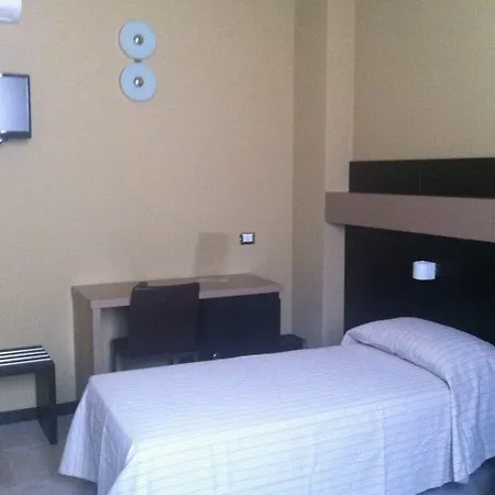 Melqart 3*